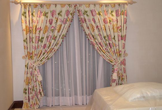 custom-window-drapery-fabric-unique-hide-away